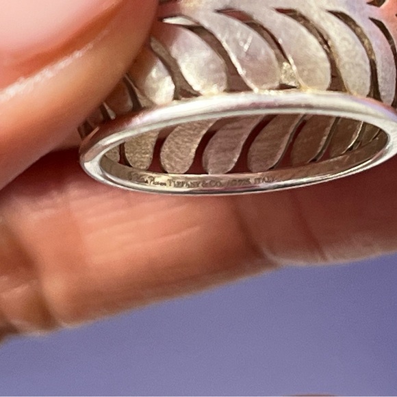 Tiffany & Co RARE Band Ring - Picture 4 of 12